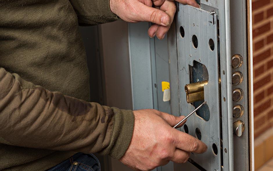 ouvrir une porte sans clé Drancy